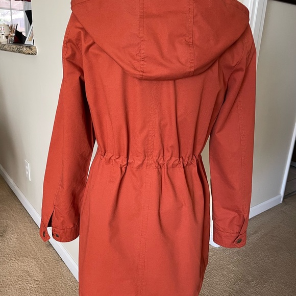 Forever 21 Drawstring Waist Hooded Coat. - Picture 6 of 12